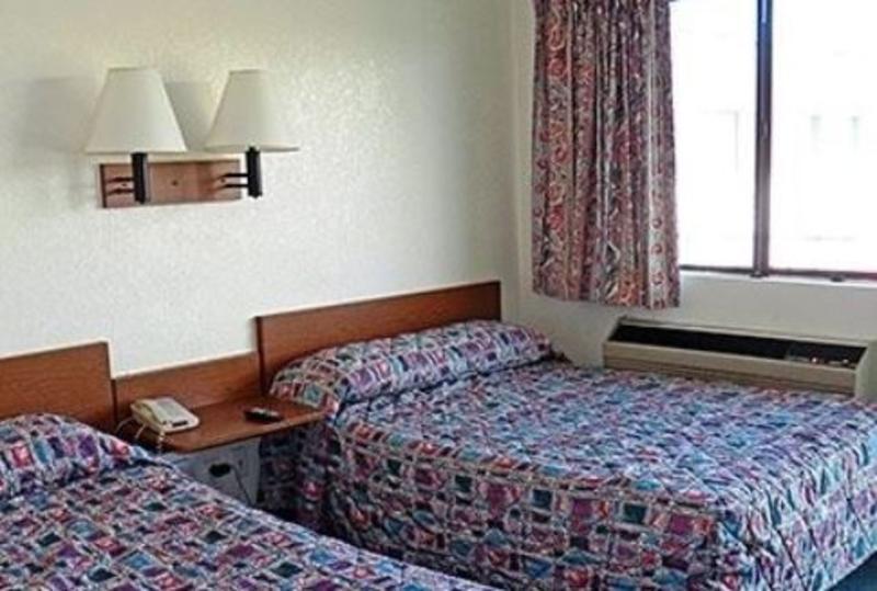 Rodeway Inn Fort Smith I-540 ภายนอก รูปภาพ